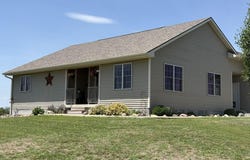 1607 Elk Street, Osceola, IA 50213