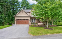 2 Lussier Drive, Clifton Park, NY 12065