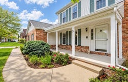5 Cobblestone Court, Bloomington, IL 61704