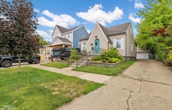 3621 Buckingham Avenue, Berkley, MI 48072-1464