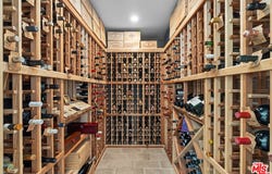 14236 Margate St, Sherman Oaks, CA 91401