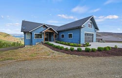 42 Shoemaker Lane, Horseshoe Bend, ID 83629
