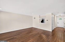 21 FAR CORNERS Loop, SPARKS GLENCOE, MD 21152