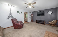 1248 Munroe Falls Kent Road, Kent, OH 44240
