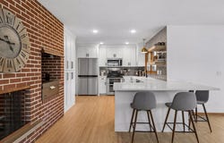2150 Aquila Avenue N, Golden Valley, MN 55427