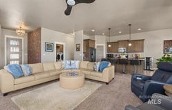 1058 E Radiant Ridge Dr., Meridian, ID 83642