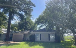 945 Guam Street, Wake Village, TX 75501