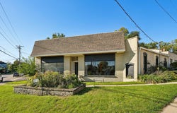 17 W Geneva St, Williams Bay, WI 53191