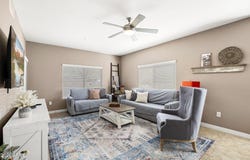 5450 E DEER VALLEY Drive, Phoenix, AZ 85054