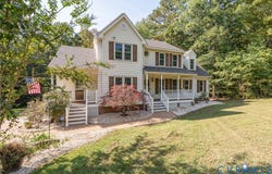 983 Genito West Blvd, Moseley, VA 23120