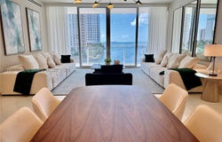 300 Biscayne Blvd Way, Miami, FL 33131