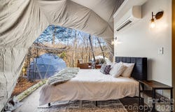 186 Meece Road, Rosman, NC 28772