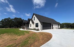 19025 E Wilderness RD, Cookson, OK 74427