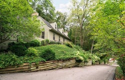 N2062 Wedgewood Dr E, La Crosse, WI 54601