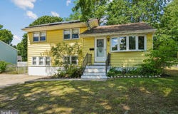 29 TRINITY Place, BARRINGTON, NJ 08007