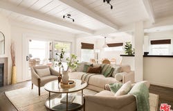 4176 Klump Ave, Studio City, CA 91602
