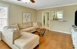 1702 N Vine Street, Victoria, TX 77901