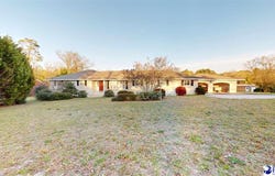 1111 Ruby Rd, Hartsville, SC 29550