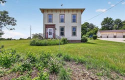 2458 S Madison Road, Beloit, WI 53511