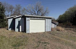 7210 E 30th Ave, Hutchinson, KS 67502