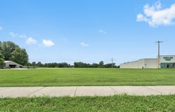 N Public Avenue, Clever, MO 65631