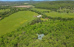 10831 Bray Road, Elkins, AR 72727