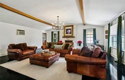 309 HIGHWAY Drive, Jefferson, LA 70121