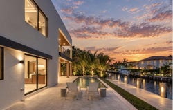 2360 NE 49th Street, Lighthouse Point, FL 33064