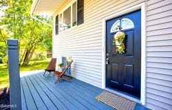 17 Red Coach Trail, Ballston Spa, NY 12020