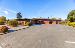 2820 Bechelli Lane, Redding, CA 96002