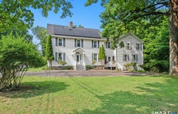 178 Maple Street, Seymour, CT 06483