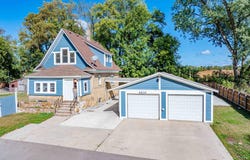 6630 Augusta Road, Chaska, MN 55318