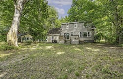 1100 Roosevelt Ave, Springfield, MA 01109