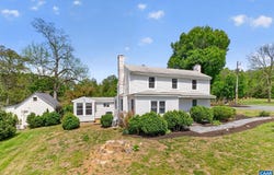 28 RIDGEWAY FARM CT, Keswick, VA 22947