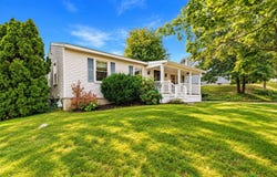 11 Irene St, New Bedford, MA 02745