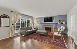 9320 W 113th Street, Overland Park, KS 66210
