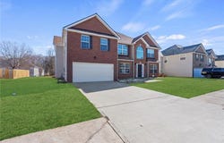 541 Hamlet Drive, Hampton, GA 30228