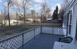 64 County Road, Springfield, VT 05150