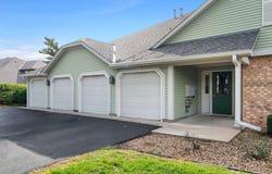 5137 Balmoral Lane, Bloomington, MN 55437