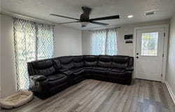 306 Moss Avenue, Hearne, TX 77859