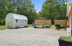 19 Luther Davis Road, Picayune, MS 39466