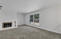 392 Genoa Drive, Ballwin, MO 63021