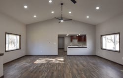 914 Norton St, Cambridge, NE 69022