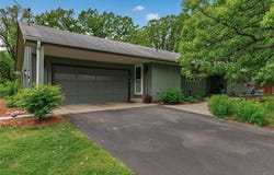 1842 Beecher Drive, Eagan, MN 55122