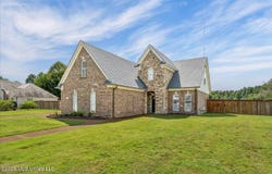 611 Ridge View Drive, Hernando, MS 38632