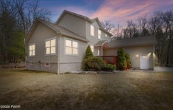 130 Ozark Road, Tafton, PA 18464