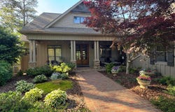 425 BLUE WATER POINTE Dr, Jasper, AL 35504