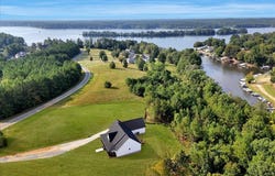 880 Starboard Drive, Bracey, VA 23919