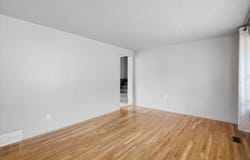 2211 VALLEY Dr, Layton, UT 84040