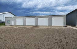 1225 Crown St, Garner, IA 50438